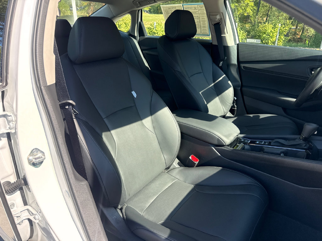 Certified 2026 Honda Accord EX-L image 35