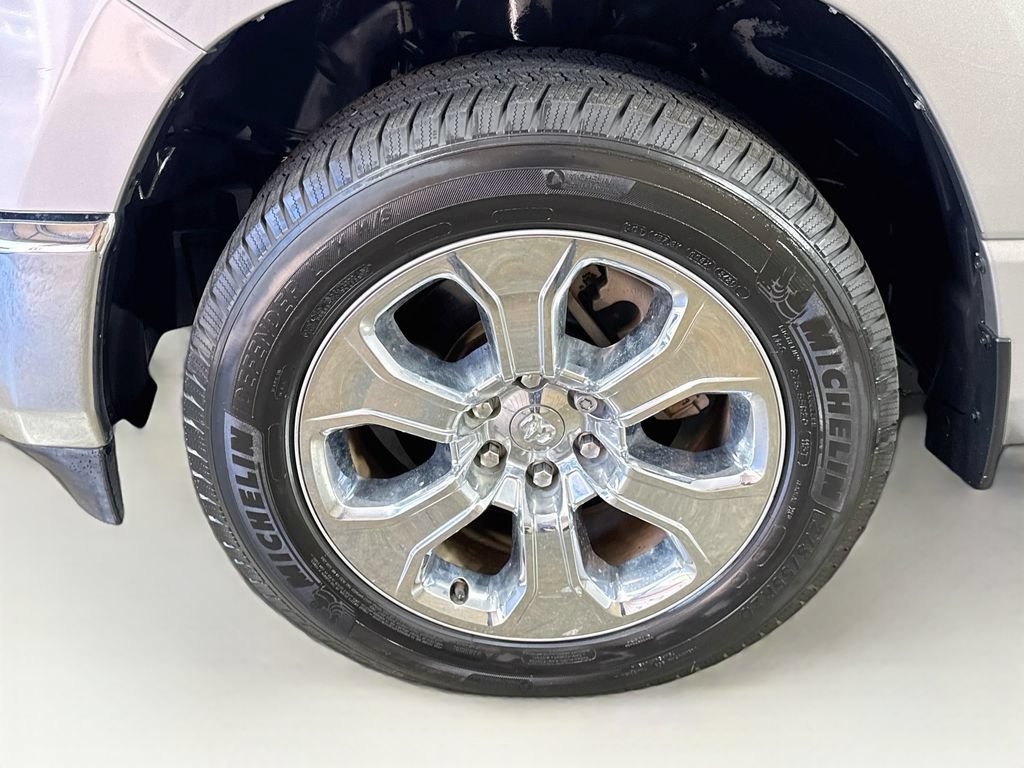 Used 2019 RAM 1500 Big Horn RWD image 38