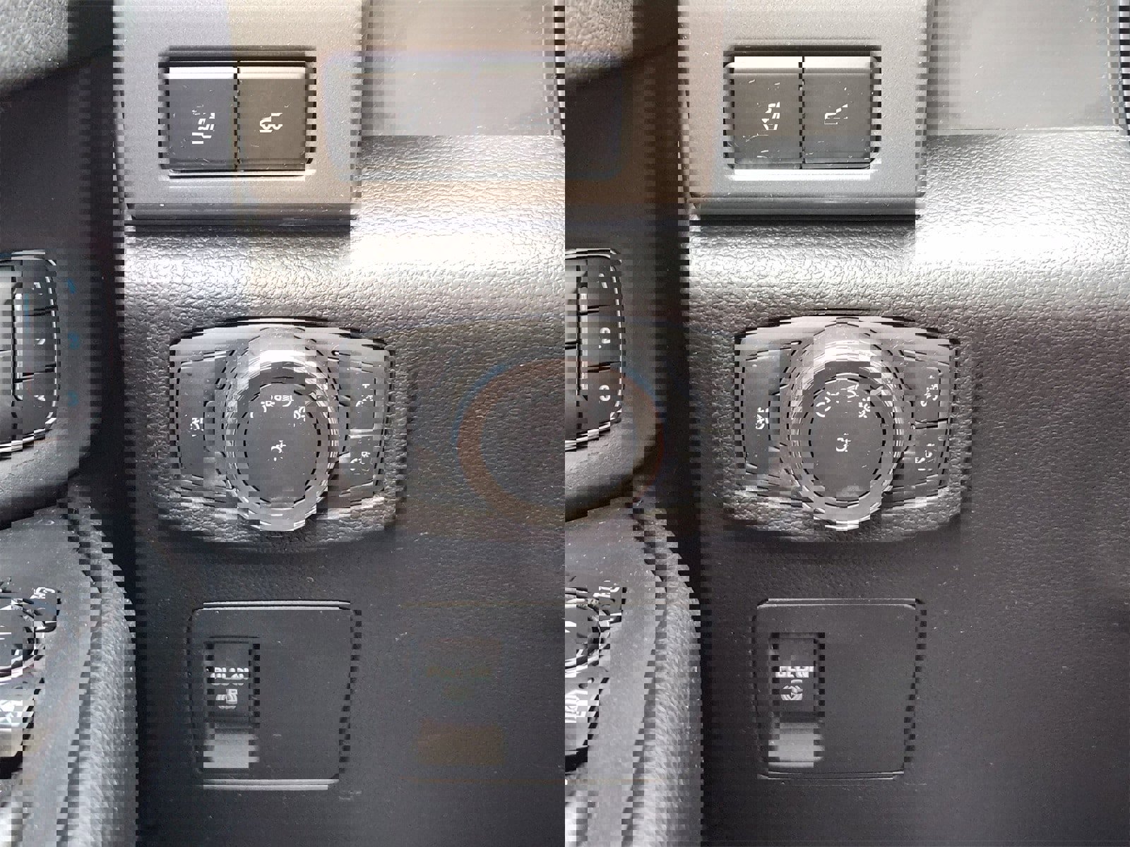 Used 2020 Ford Expedition XLT w/ Equipment Group 202A image 22