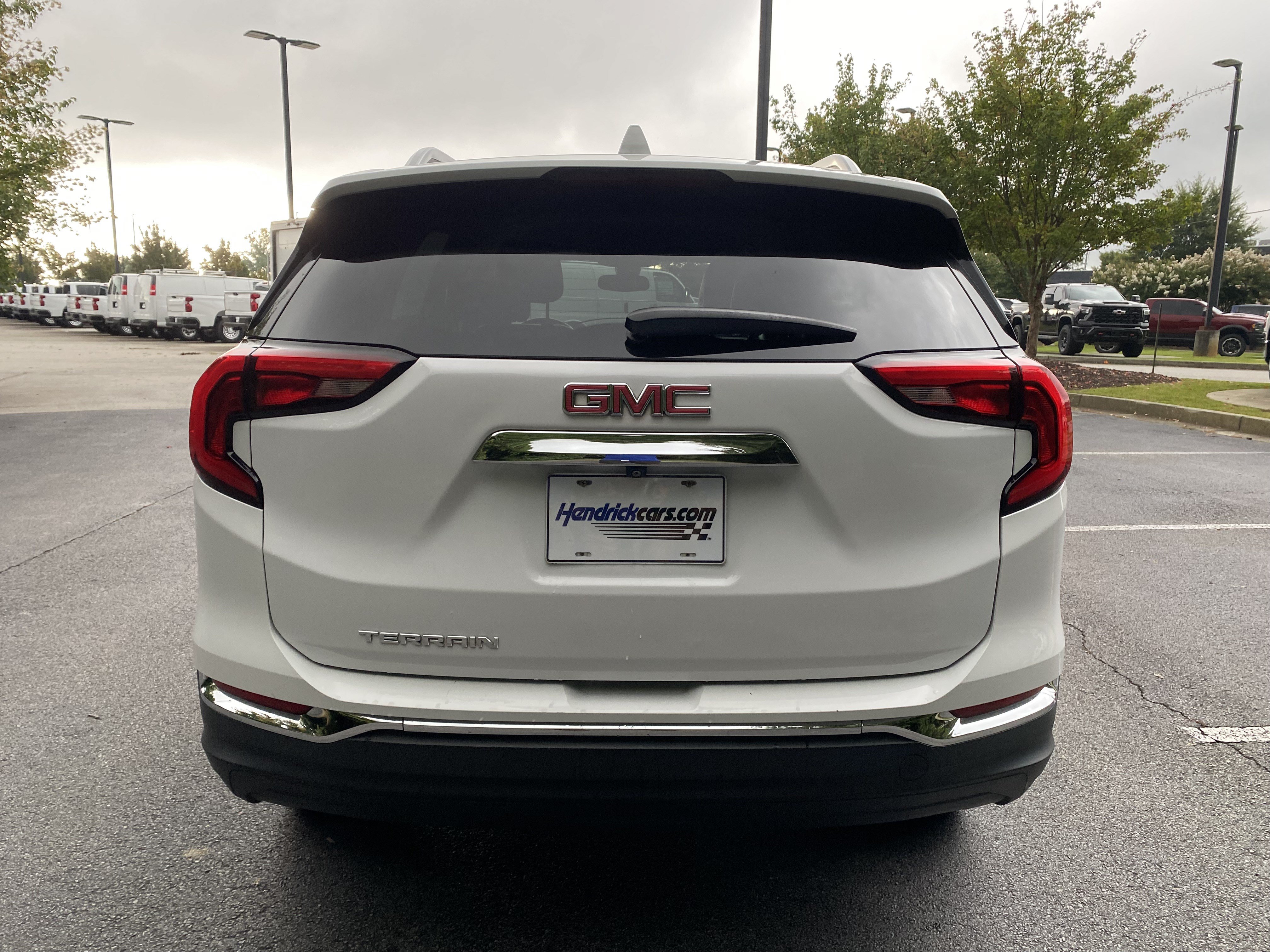 Used 2020 GMC Terrain SLT FWD image 8