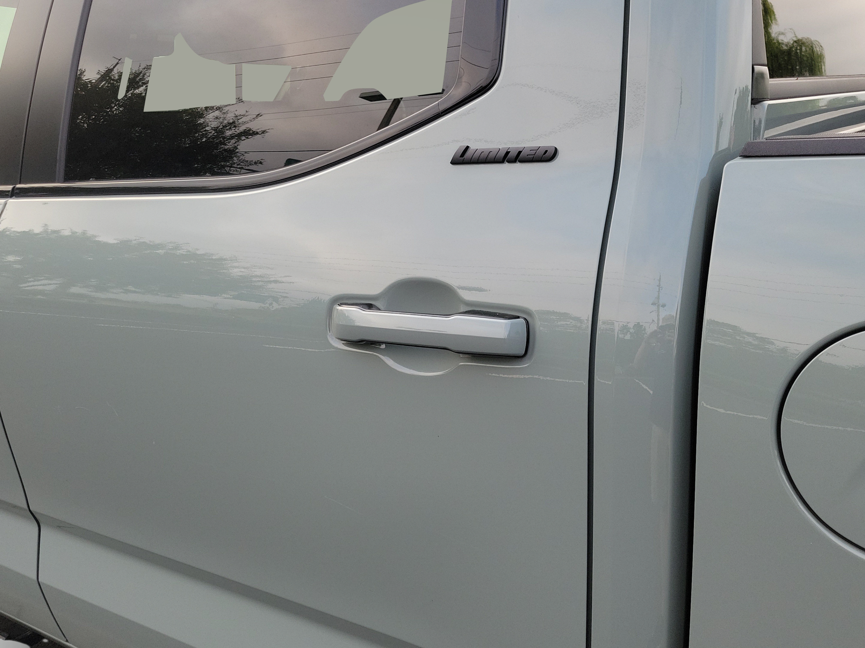 Used 2025 Toyota Tundra Limited w/ TRD Off-Road Package AWD/4WD image 26