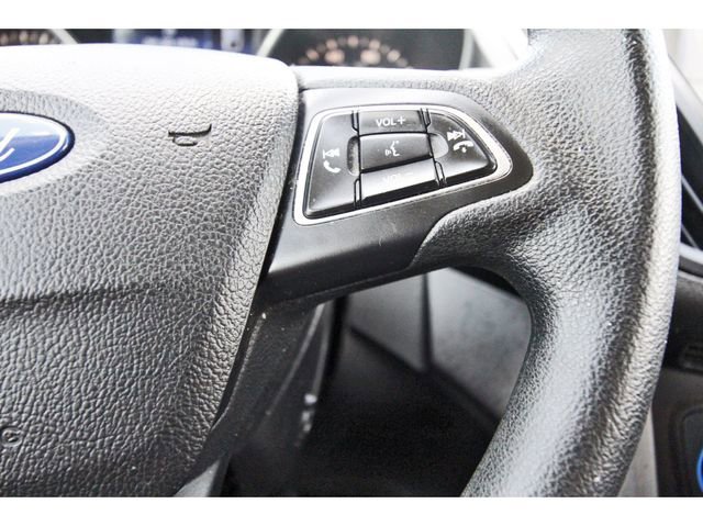 Used 2019 Ford Escape SE image 19