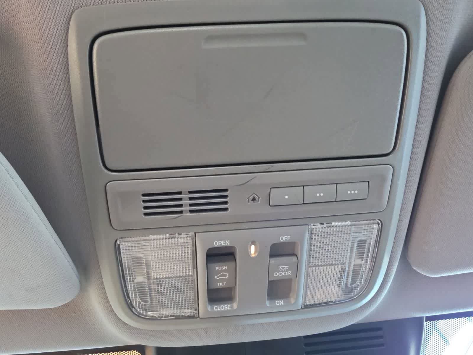 Used 2019 Honda CR-V EX-L image 27