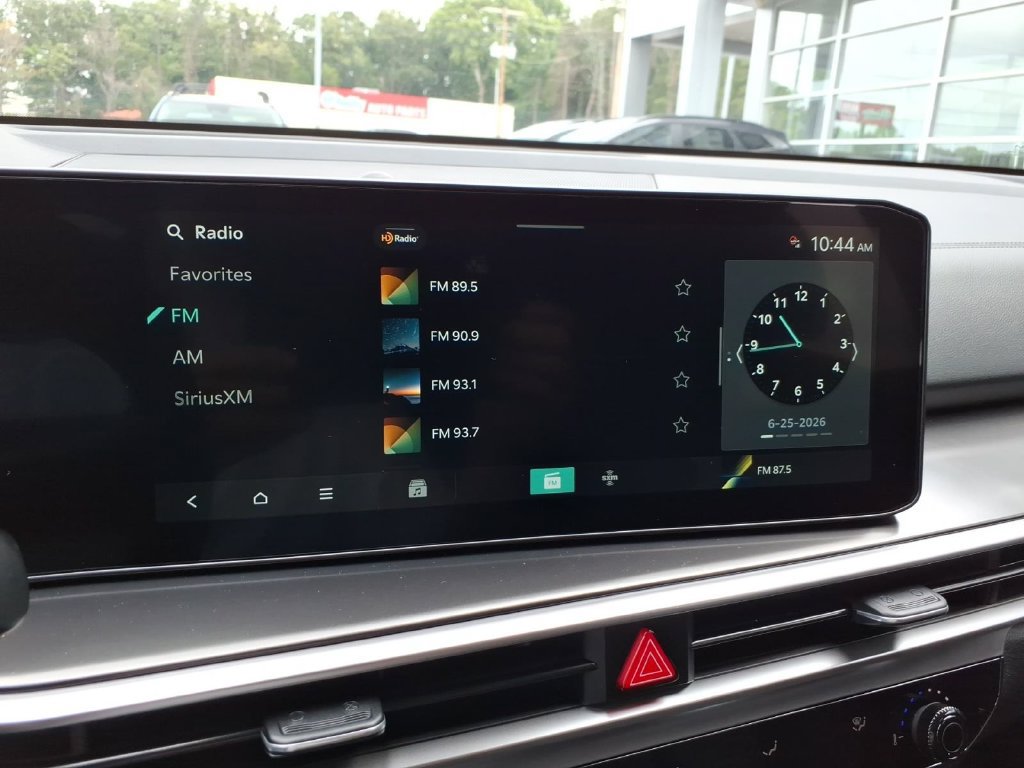 New 2026 Kia Sorento LX FWD image 18