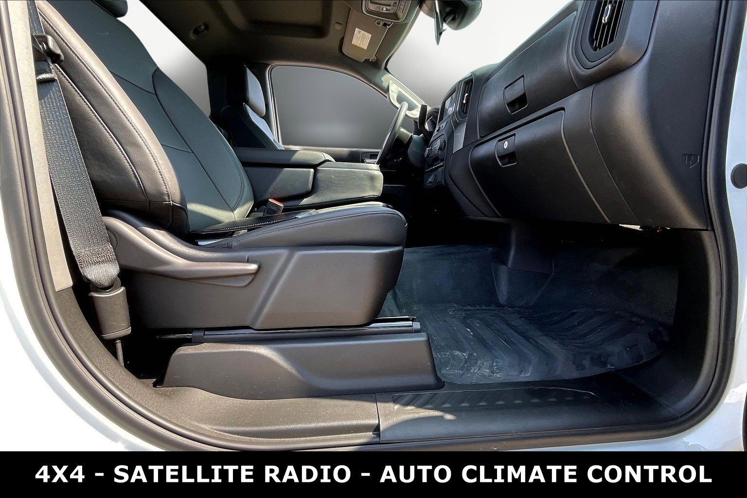 Used 2025 Chevrolet Silverado 1500 W/T w/ WT Value Package image 26