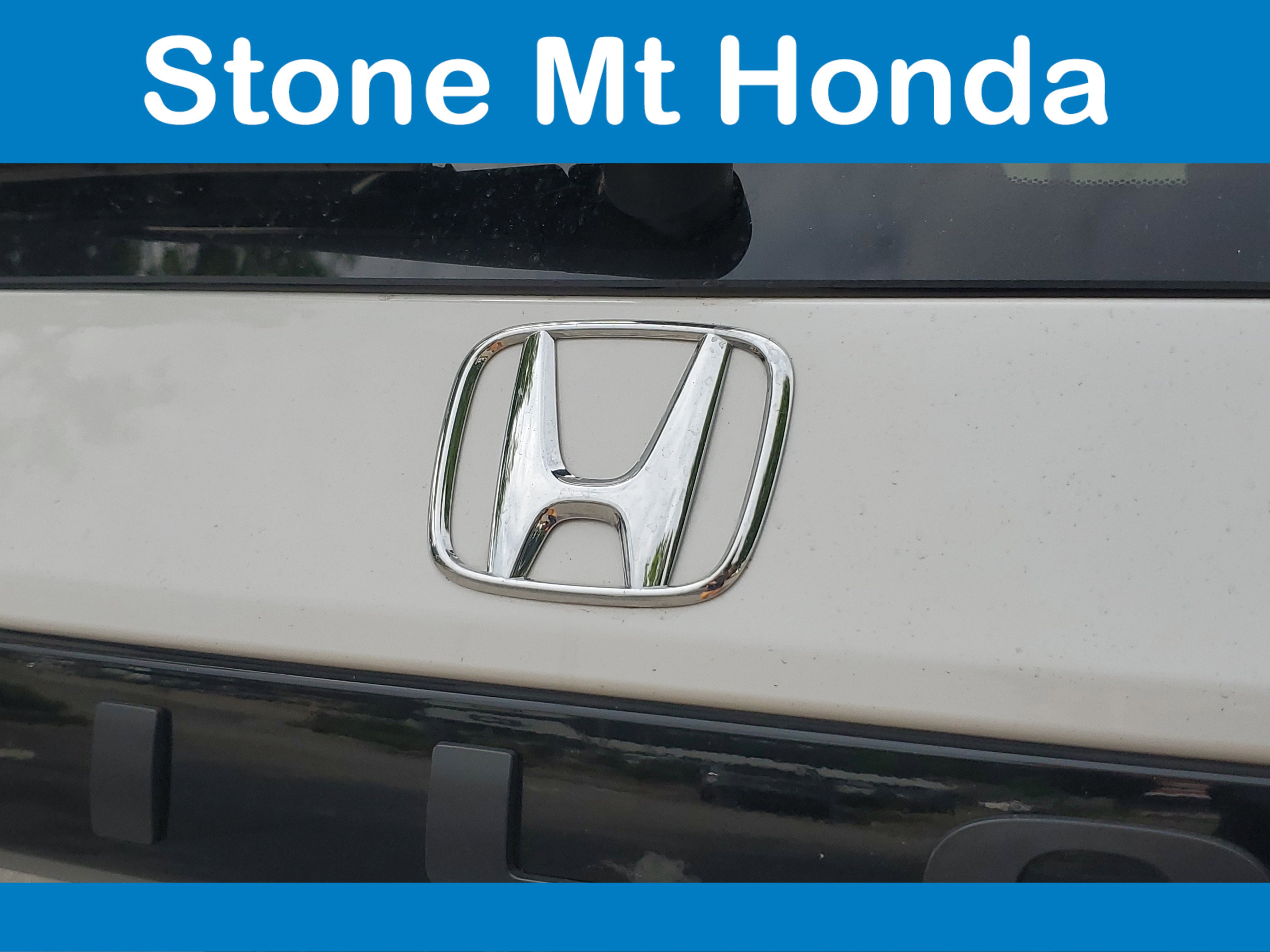 Used 2025 Honda Pilot EX-L image 7