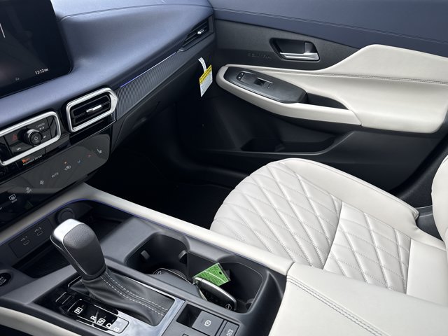 New 2026 Nissan Sentra SL w/ Floor Mat Package FWD image 18