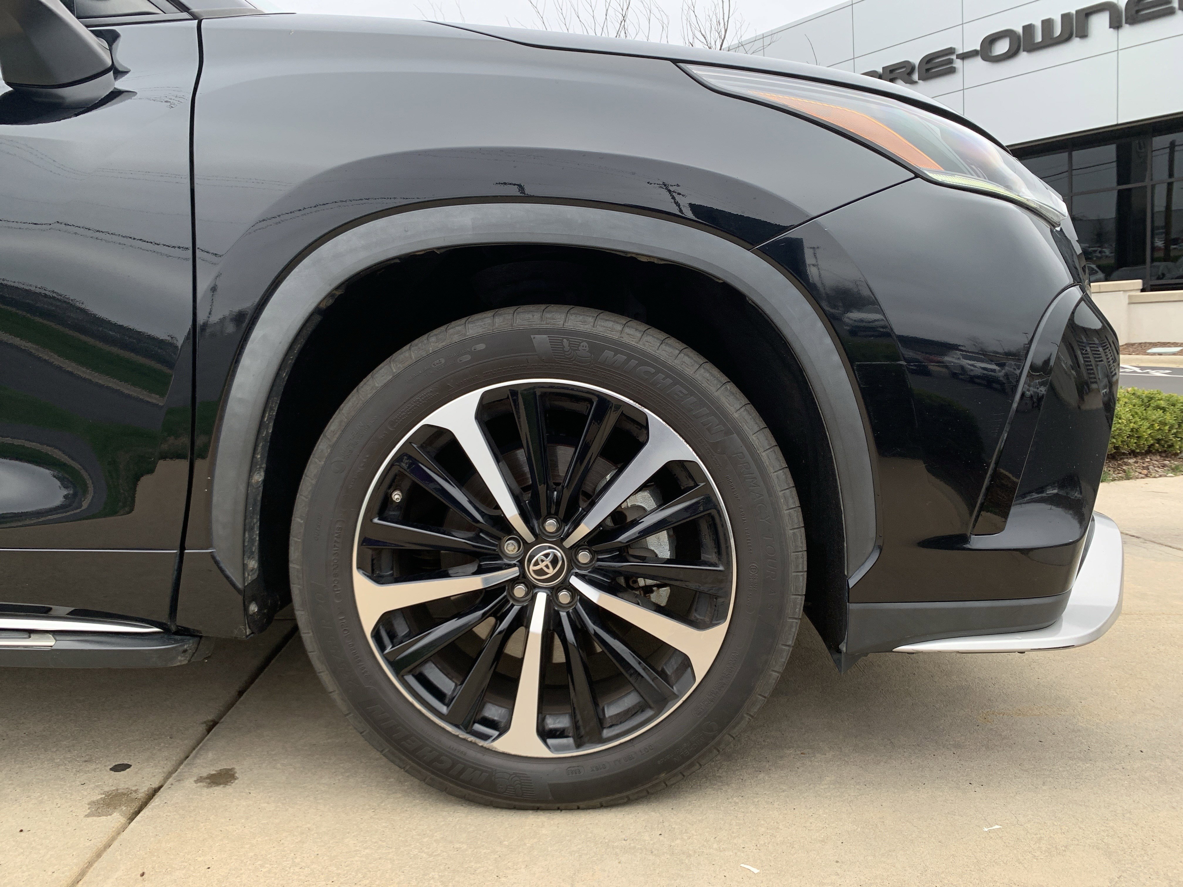 Used 2022 Toyota Highlander XSE image 13