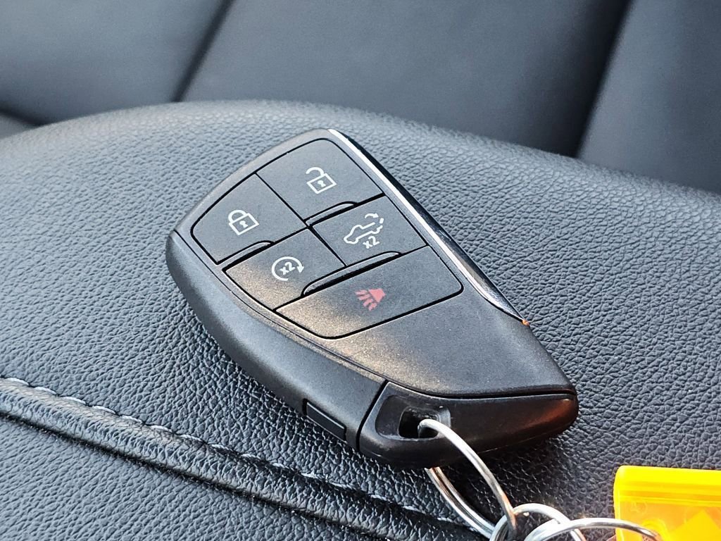 Used 2024 Chevrolet Silverado 1500 LT Trail Boss w/ Convenience Package II image 38