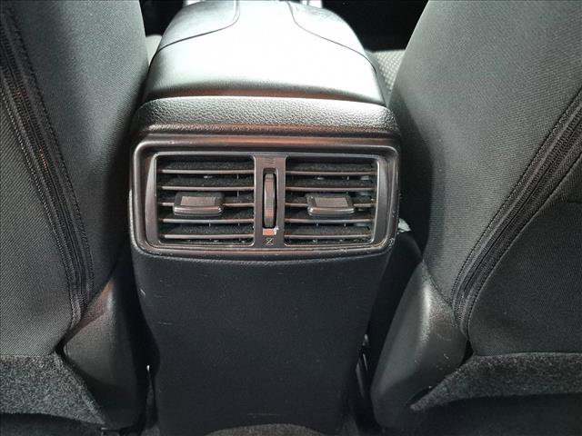 Used 2020 Nissan Rogue Sport S w/ Appearance Package FWD image 16