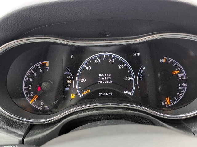 Used 2020 Jeep Grand Cherokee Laredo image 14