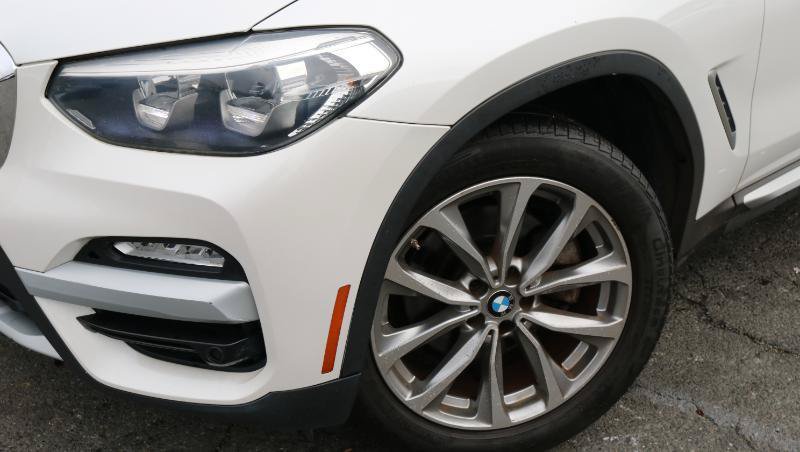 Used 2018 BMW X3 xDrive30i AWD/4WD image 3