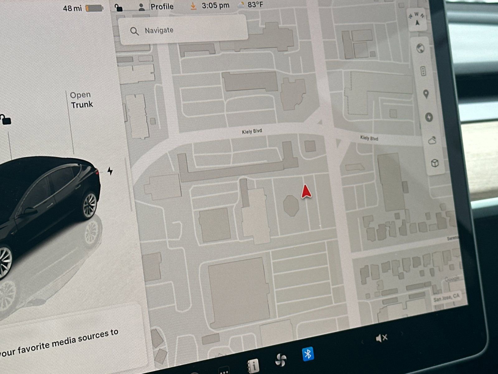 Used 2023 Tesla Model 3 Standard Range image 16