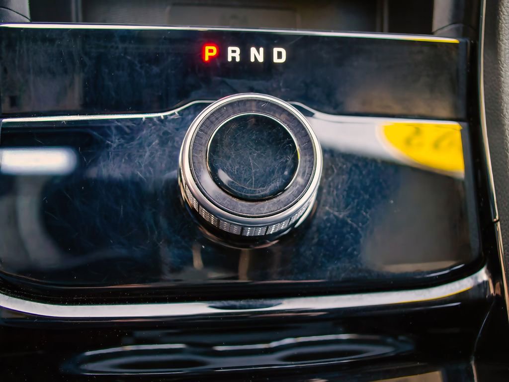 Used 2023 Jeep Grand Cherokee L Laredo image 21