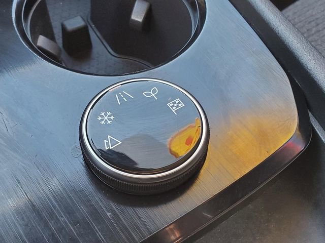 Certified 2023 Nissan Rogue SV image 22