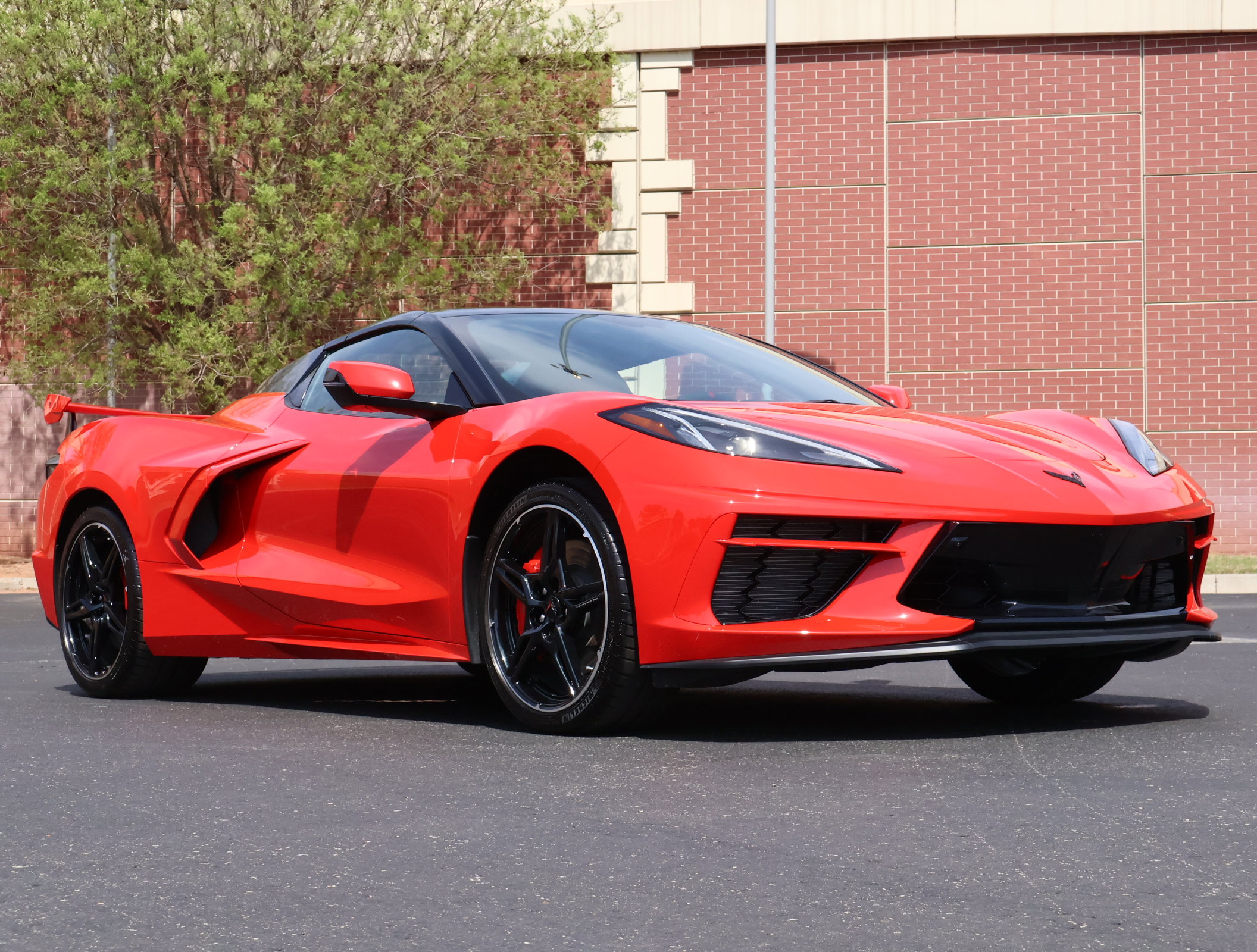 Used 2023 Chevrolet Corvette Stingray Premium Conv w/ Z51 Performance Package image 3