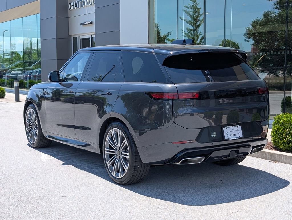 New 2026 Land Rover Range Rover Sport Dynamic SE AWD/4WD image 3