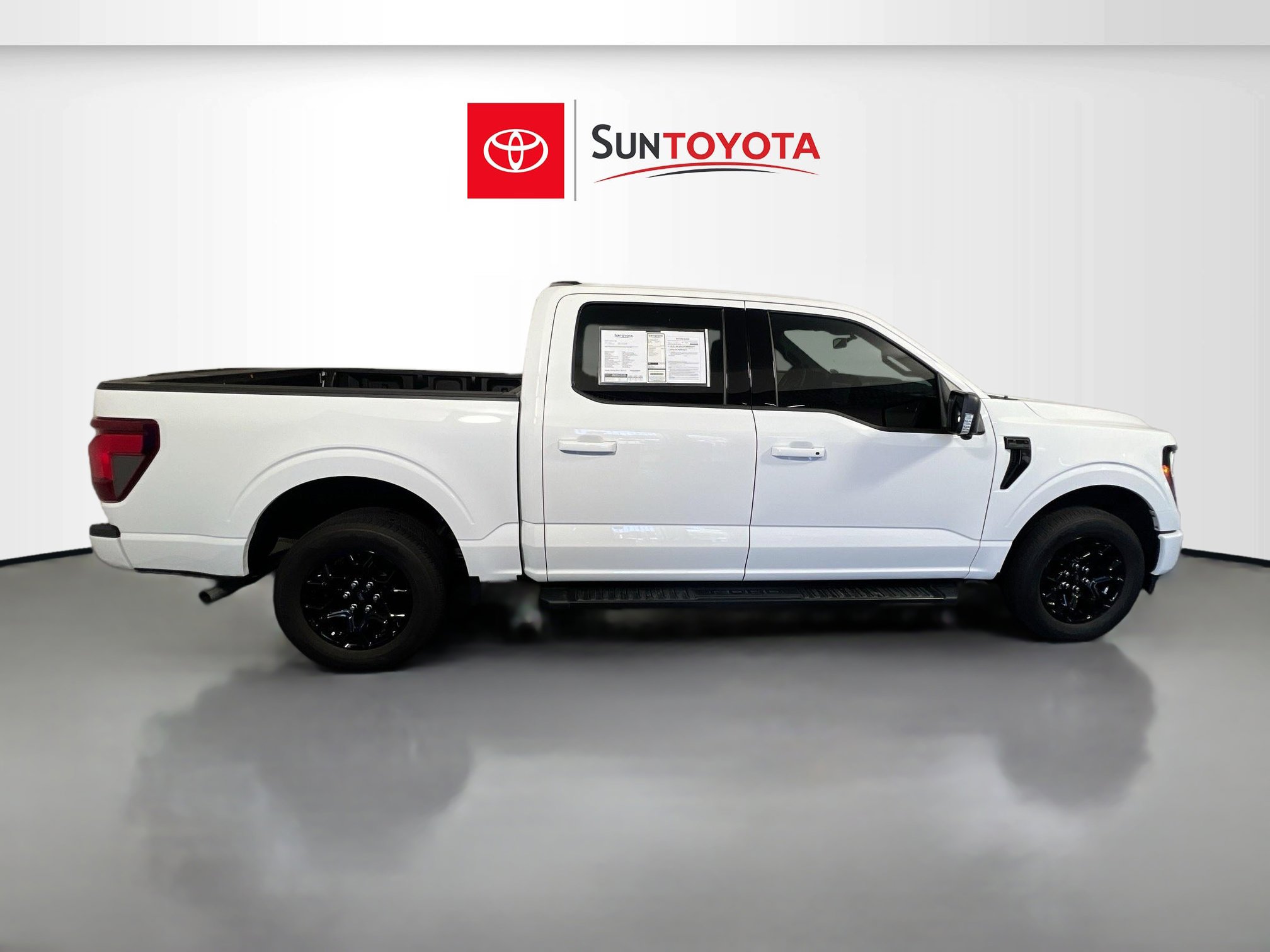 Used 2025 Ford F150 XLT w/ Equipment Group 302A MID image 2