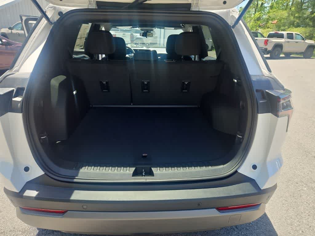 Used 2026 Chevrolet Equinox LT FWD image 20