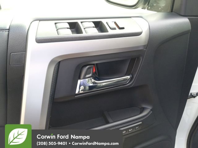 Used 2023 Toyota 4Runner Limited image 11
