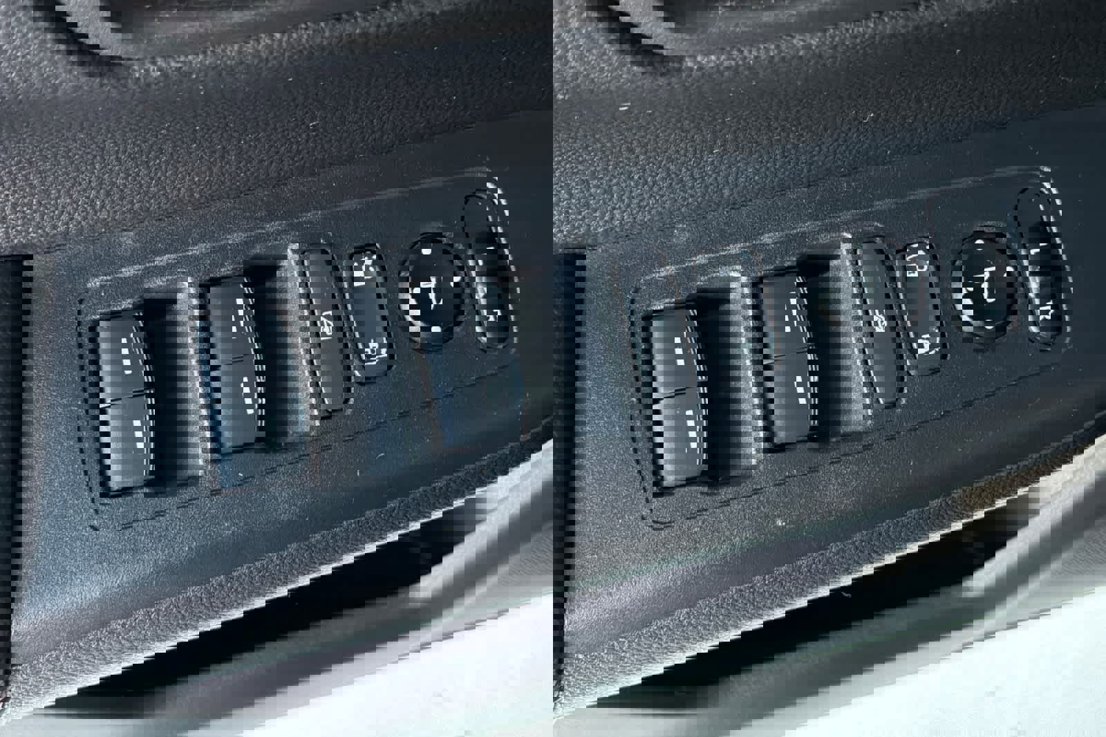 Used 2025 Honda CR-V Sport-L image 15