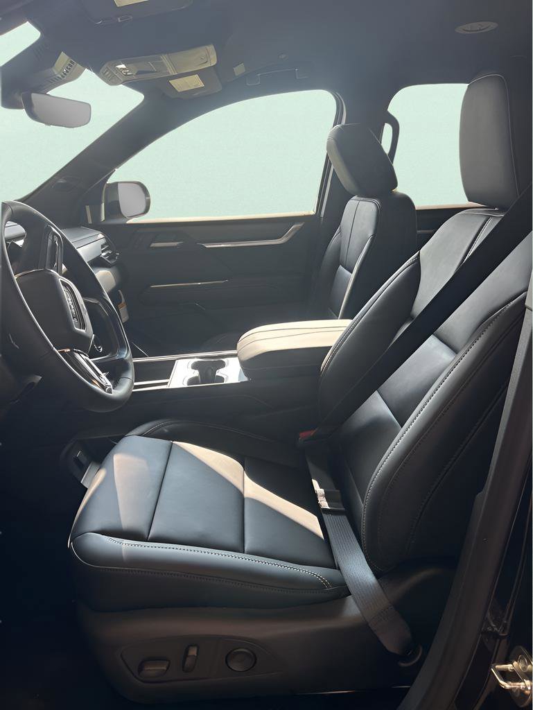 New 2026 GMC Acadia Elevation w/ Black Edition image 9