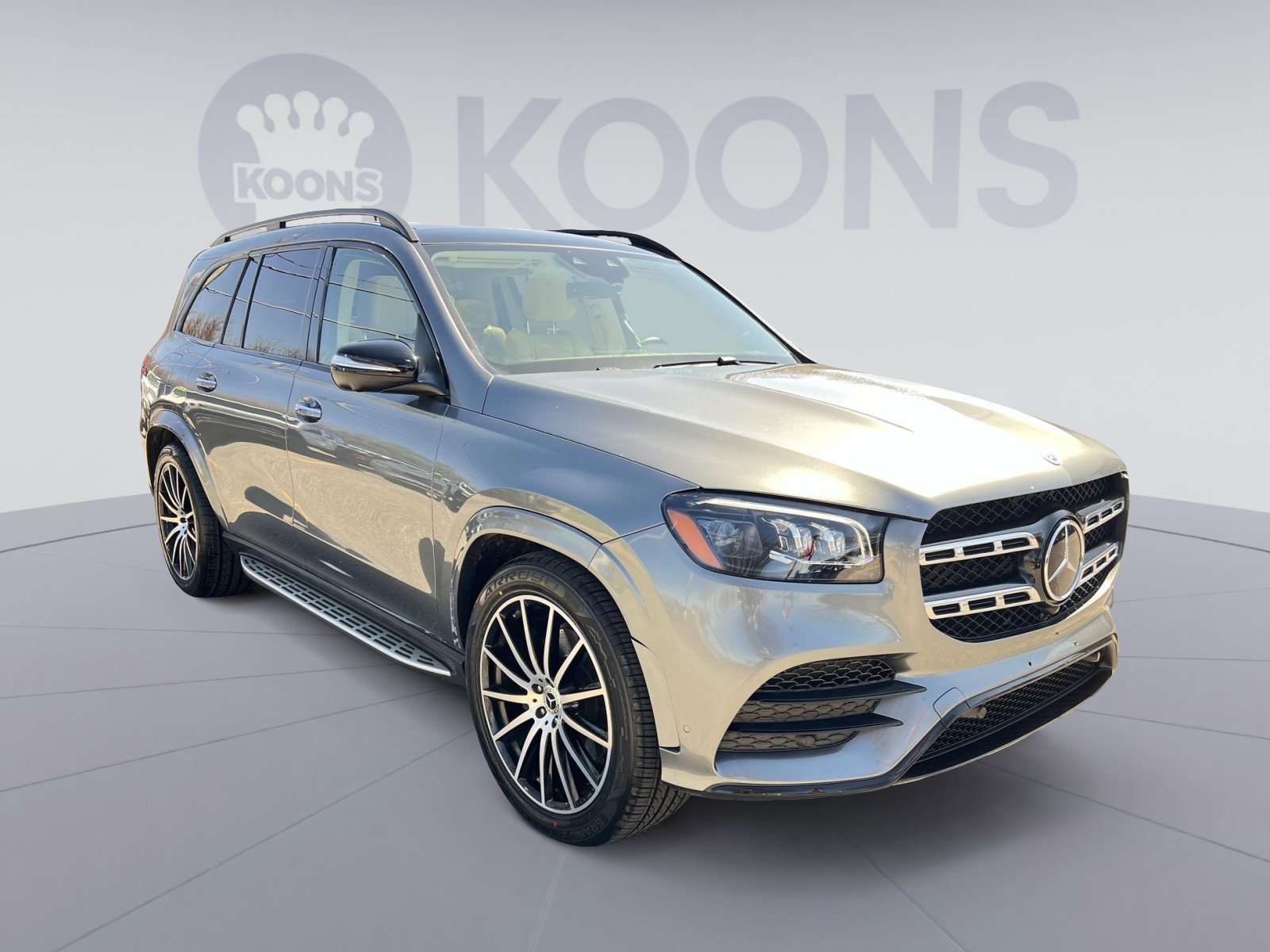 Used 2023 Mercedes-Benz GLS 580 4MATIC image 10