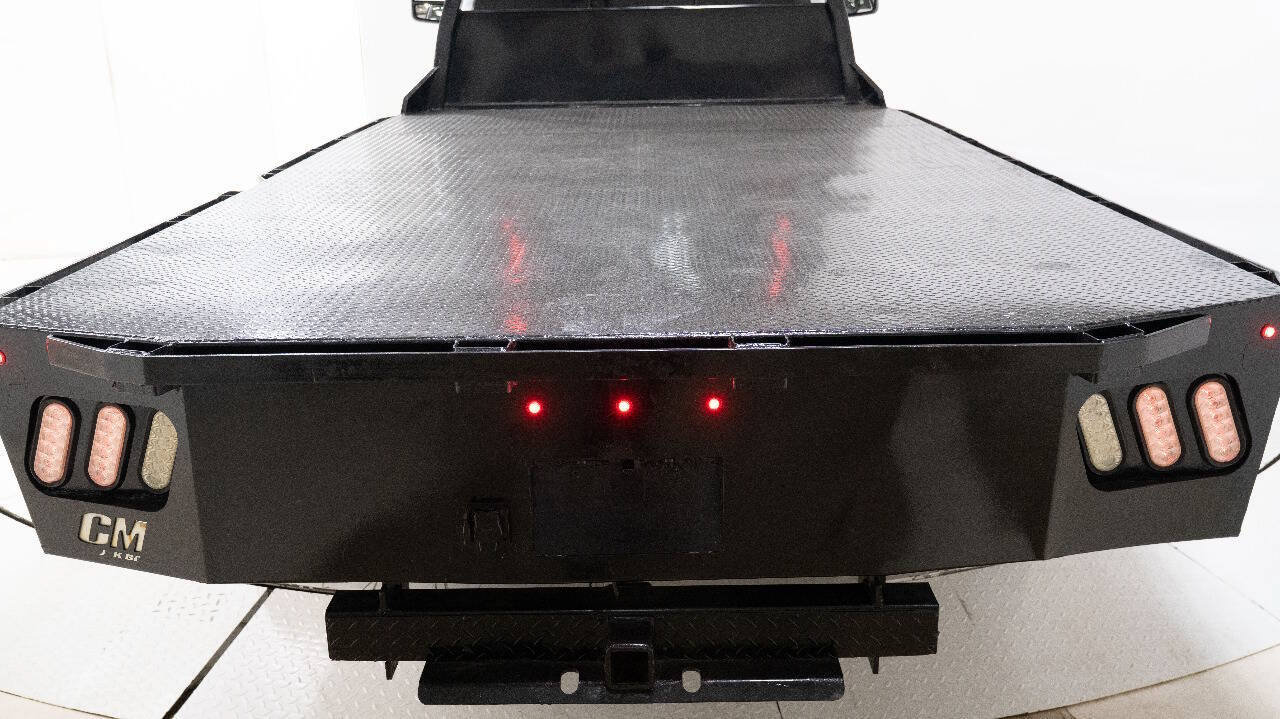 Used 2018 Ford F550 4x4 Regular Cab Super Duty image 76