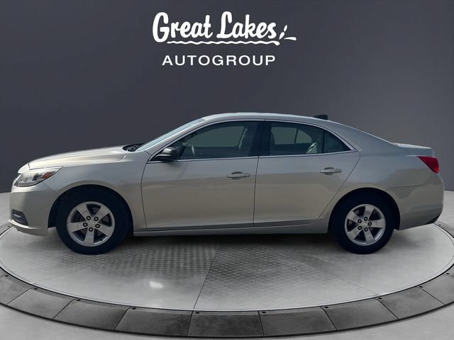 Used 2016 Chevrolet Malibu LS FWD image 2