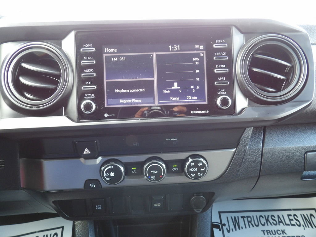 Used 2022 Toyota Tacoma SR image 22