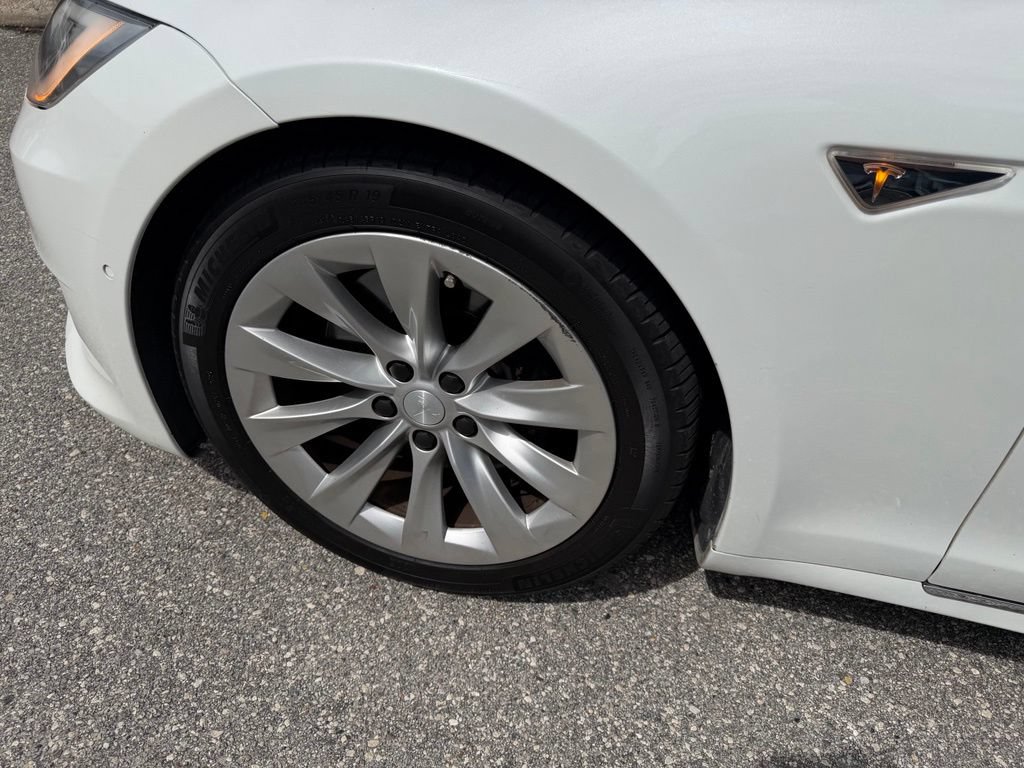 Used 2016 Tesla Model S 90D AWD/4WD image 8