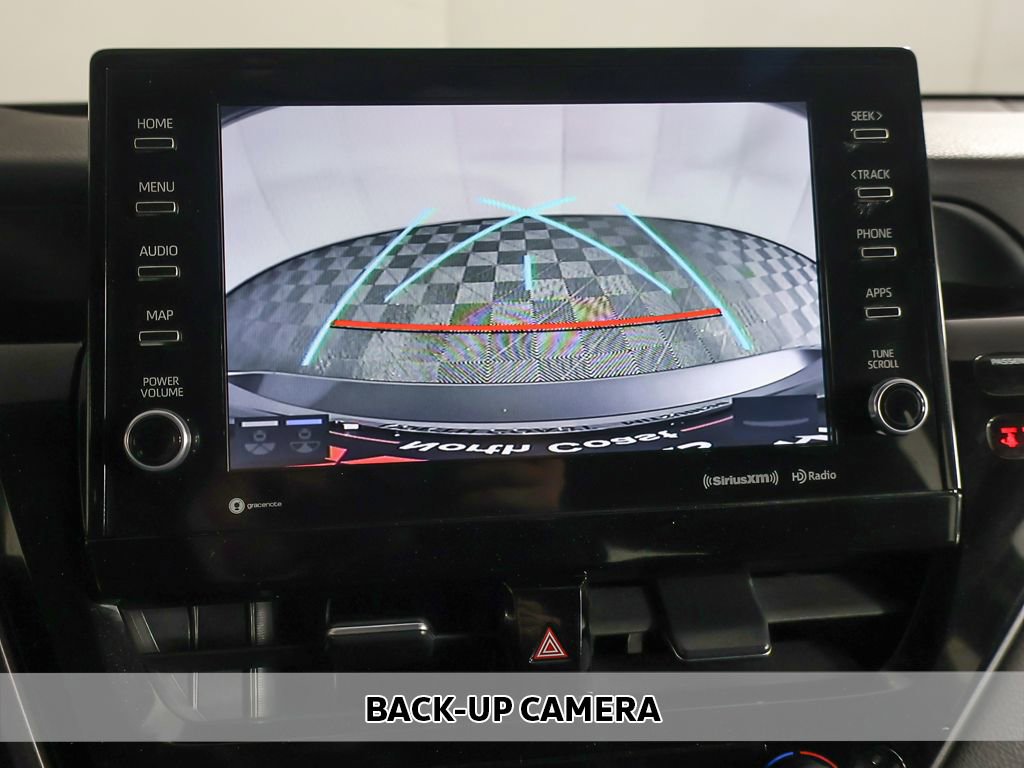 Used 2023 Toyota Camry XSE FWD image 4