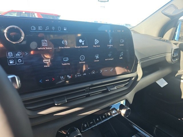 New 2025 Chevrolet Silverado EV LT image 26