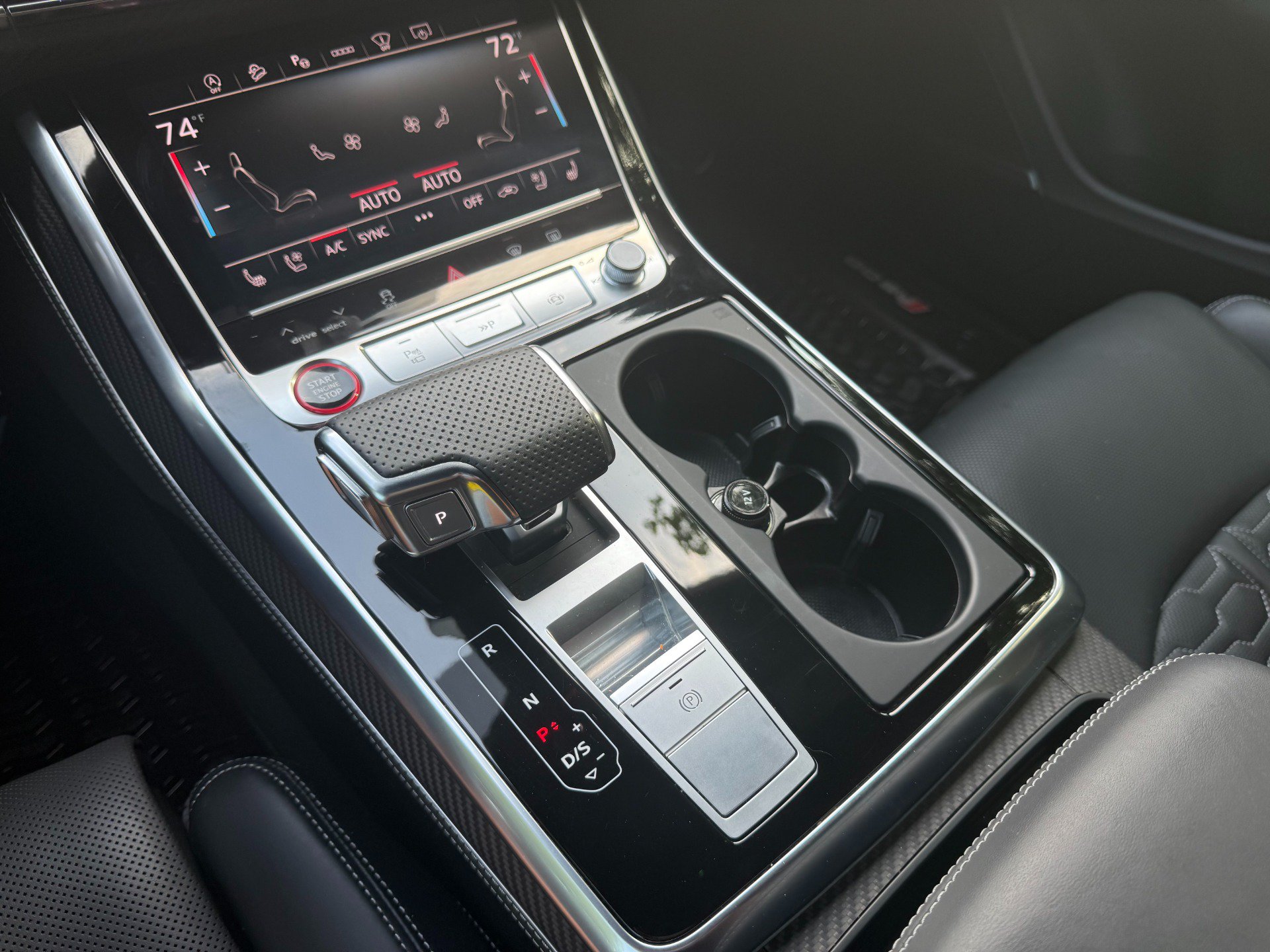 Used 2025 Audi RS Q8 performance AWD/4WD image 87