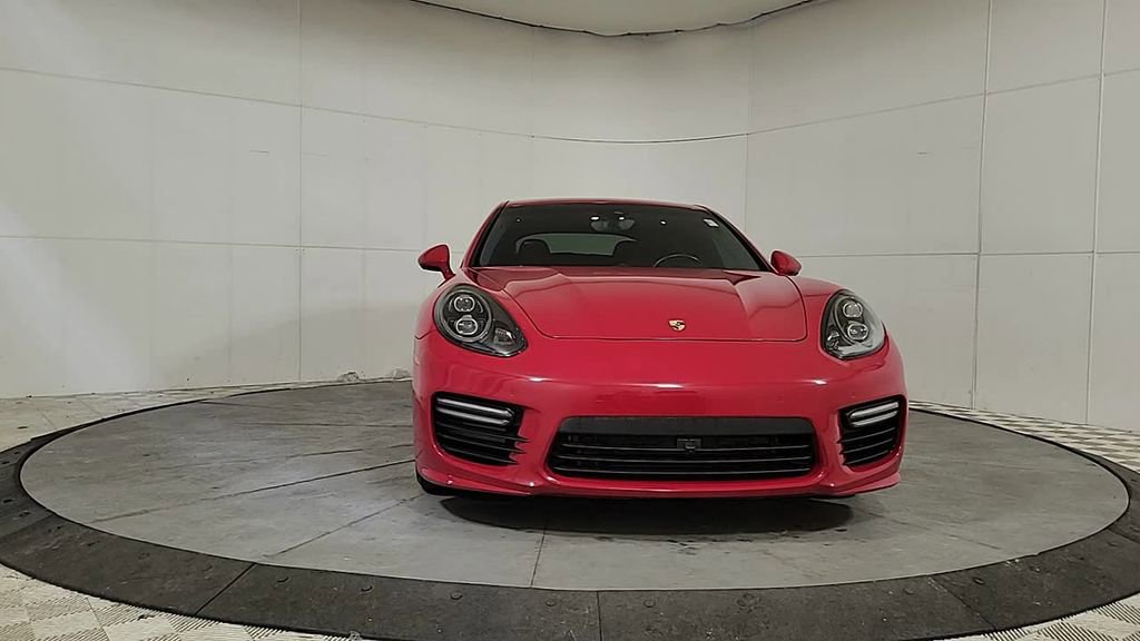 Used 2015 Porsche Panamera GTS image 2