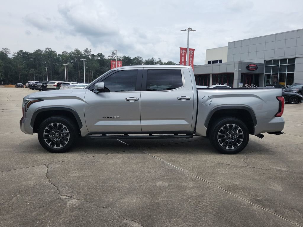 Used 2025 Toyota Tundra Limited AWD/4WD image 2