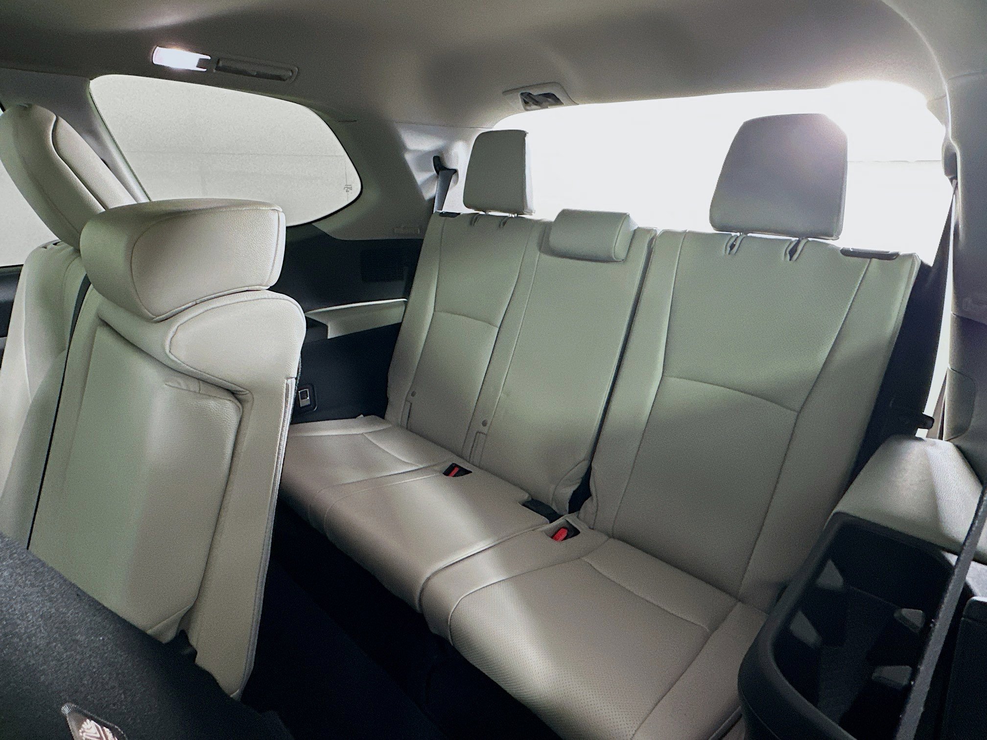 Used 2024 Toyota Grand Highlander XLE image 29