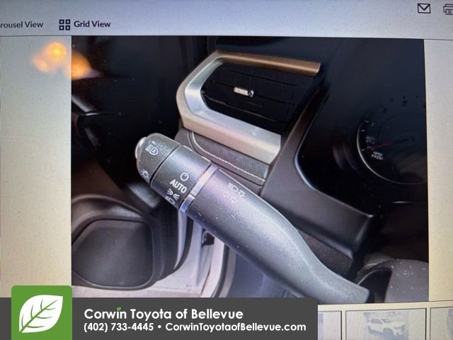 Used 2023 GMC Acadia SLE w/ Driver Convenience Package AWD/4WD image 12