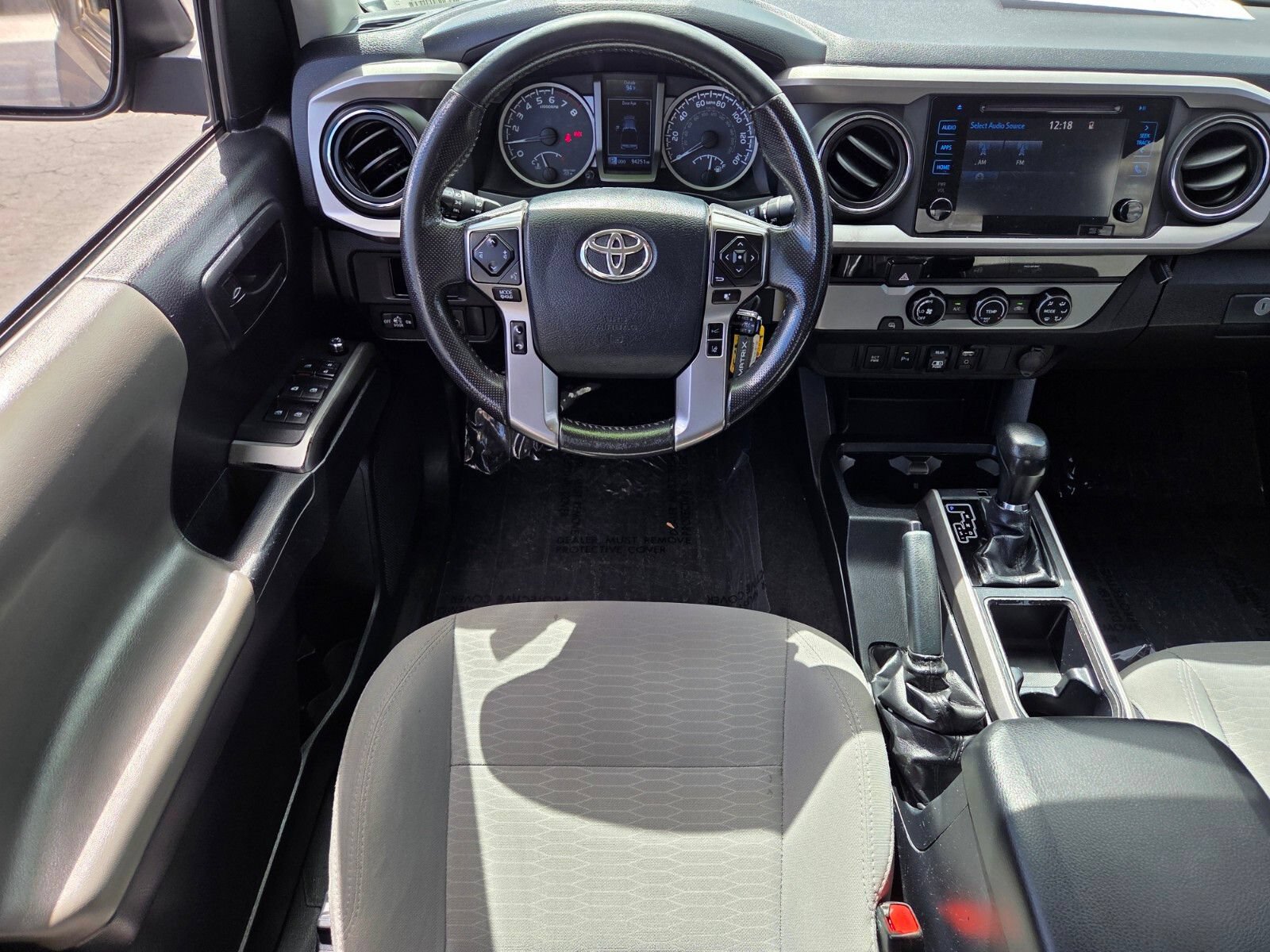 Used 2018 Toyota Tacoma SR5 RWD image 12