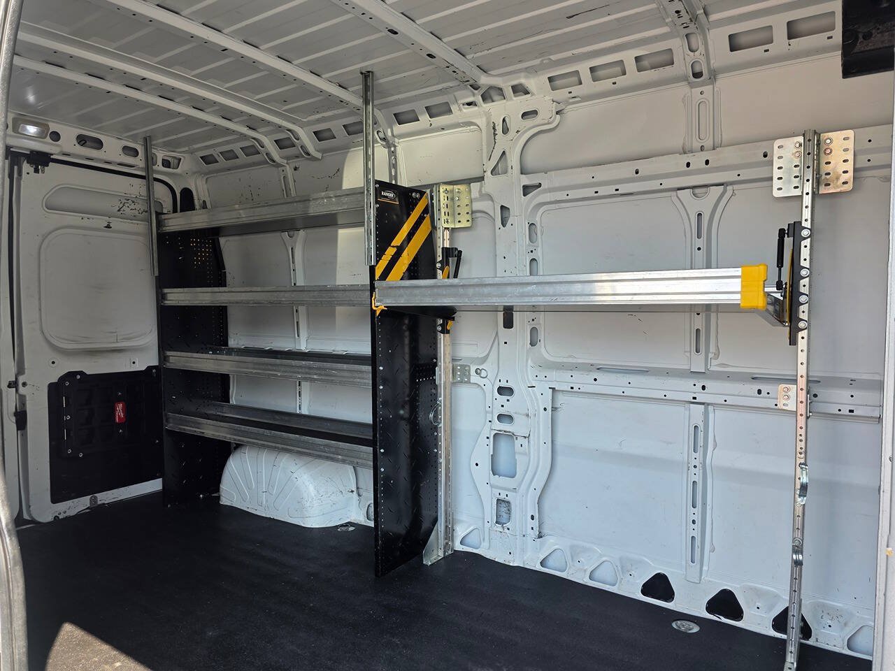 Used 2021 RAM ProMaster 2500 FWD image 12