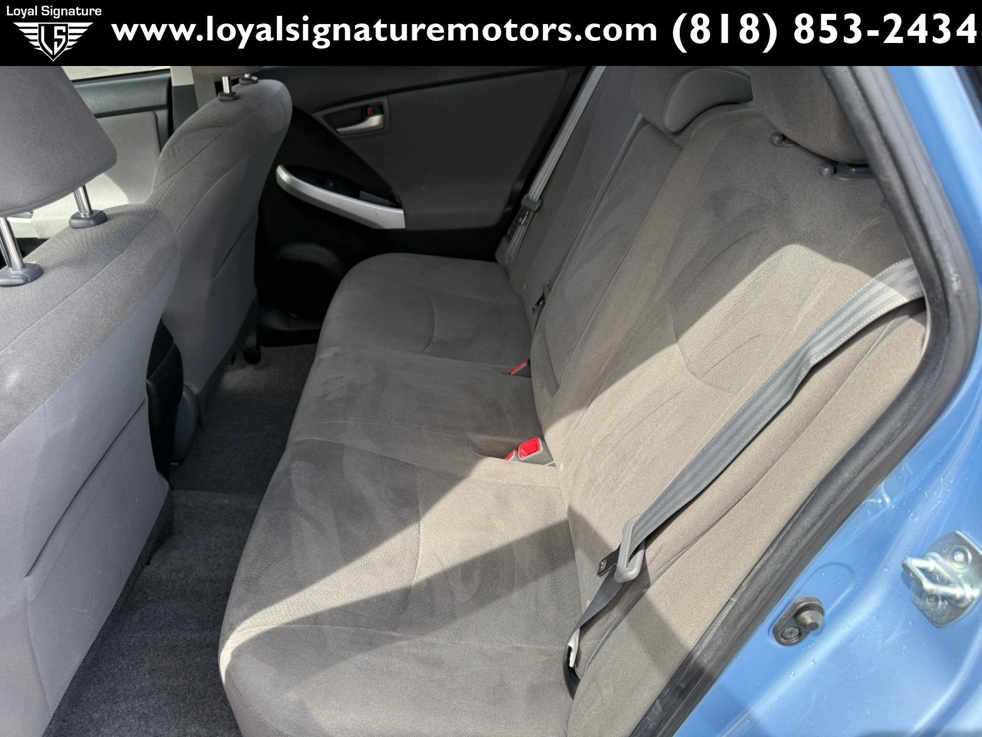 Used 2015 Toyota Prius Prime Plug-In Hybrid image 13