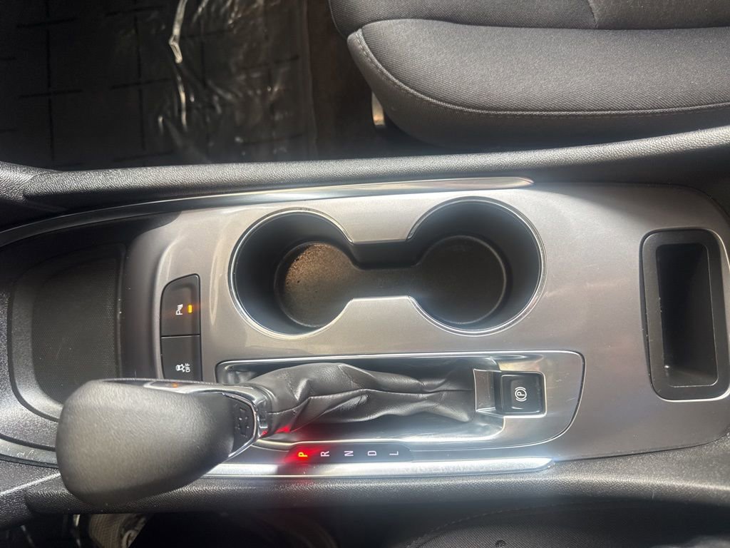 Used 2024 Chevrolet Malibu LT image 26