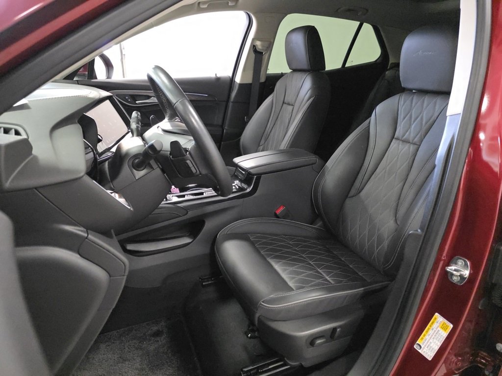 Used 2023 Buick Envision Avenir image 9