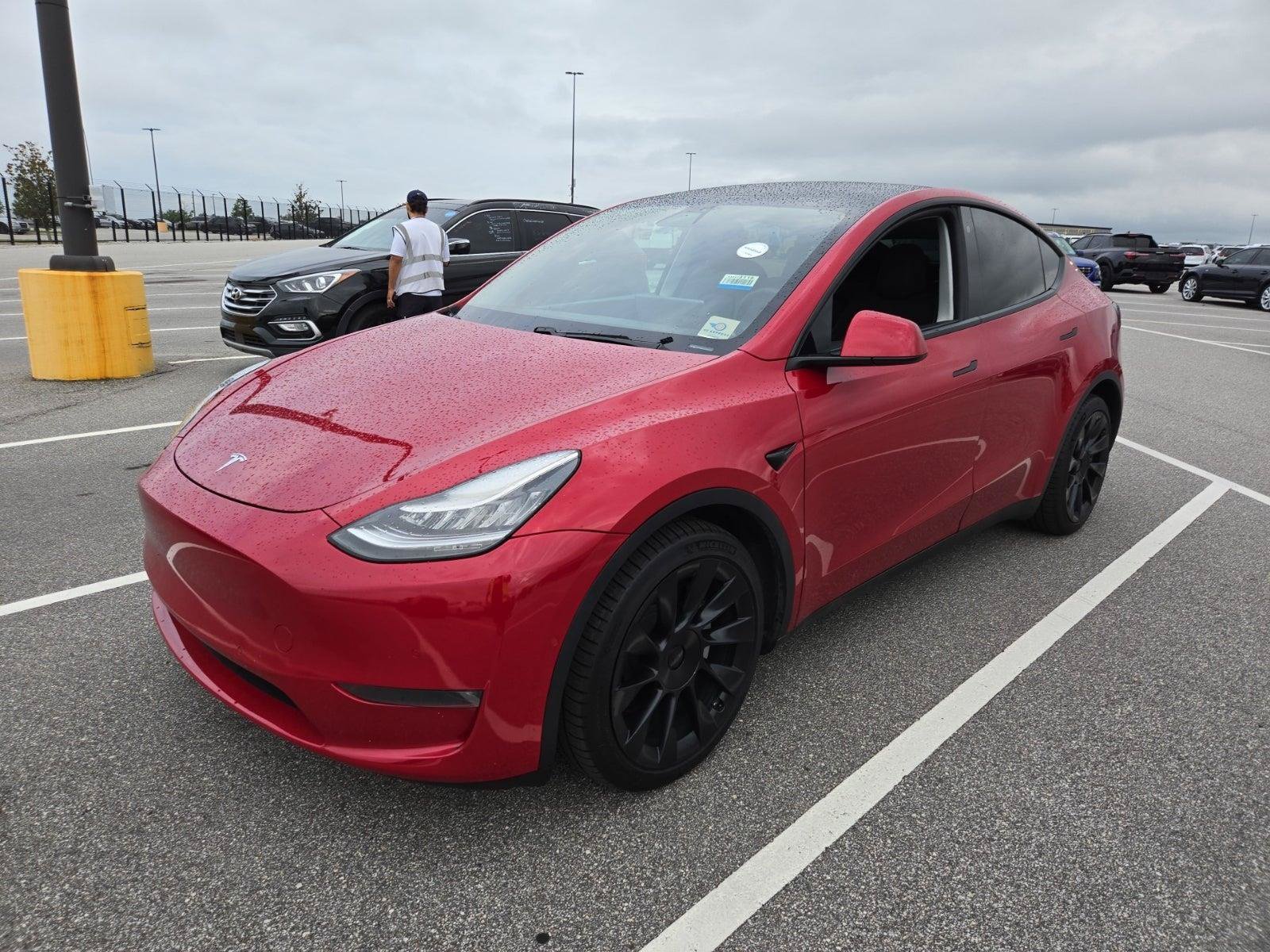 Used 2020 Tesla Model Y Long Range AWD/4WD image 1