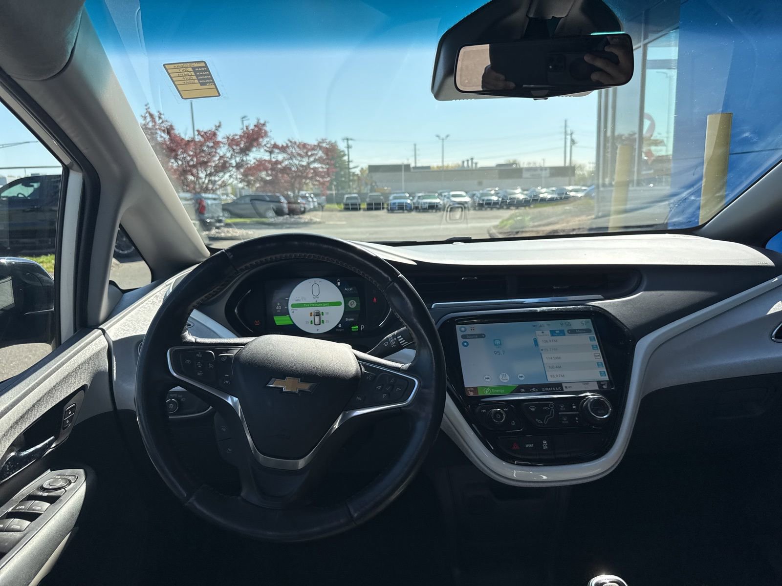 Used 2017 Chevrolet Bolt Premier w/ Driver Confidence II Package FWD image 2