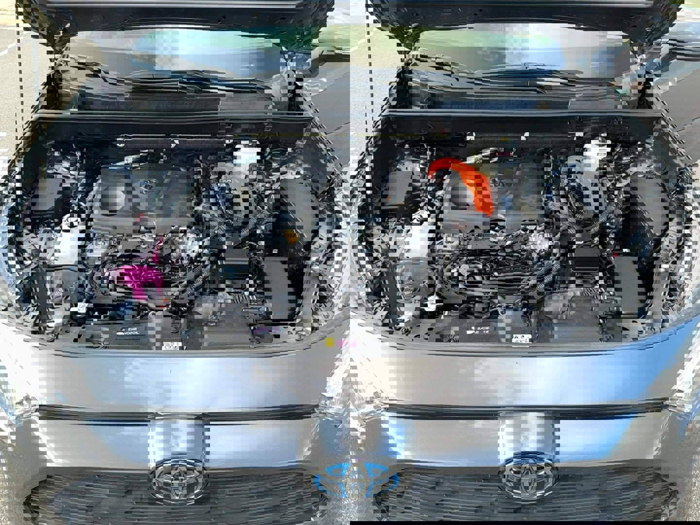 Used 2022 Toyota RAV4 XLE image 31