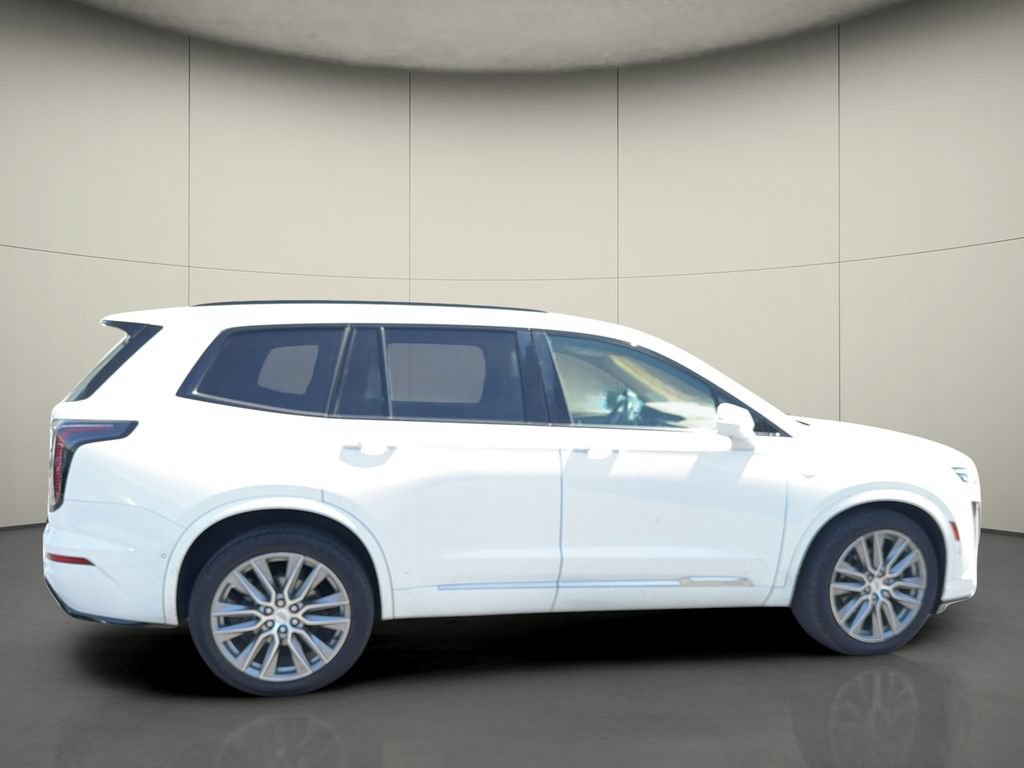 Used 2020 Cadillac XT6 Sport w/ Platinum Package AWD/4WD image 8