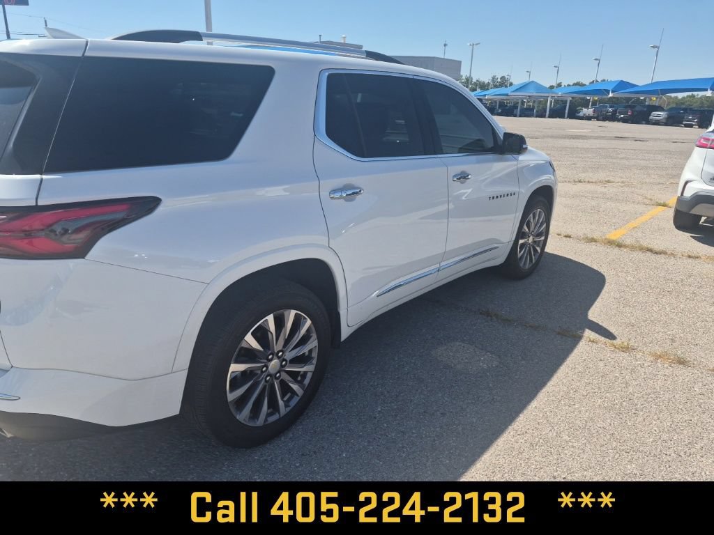 Used 2022 Chevrolet Traverse Premier w/ LPO, Blackout Package FWD image 22