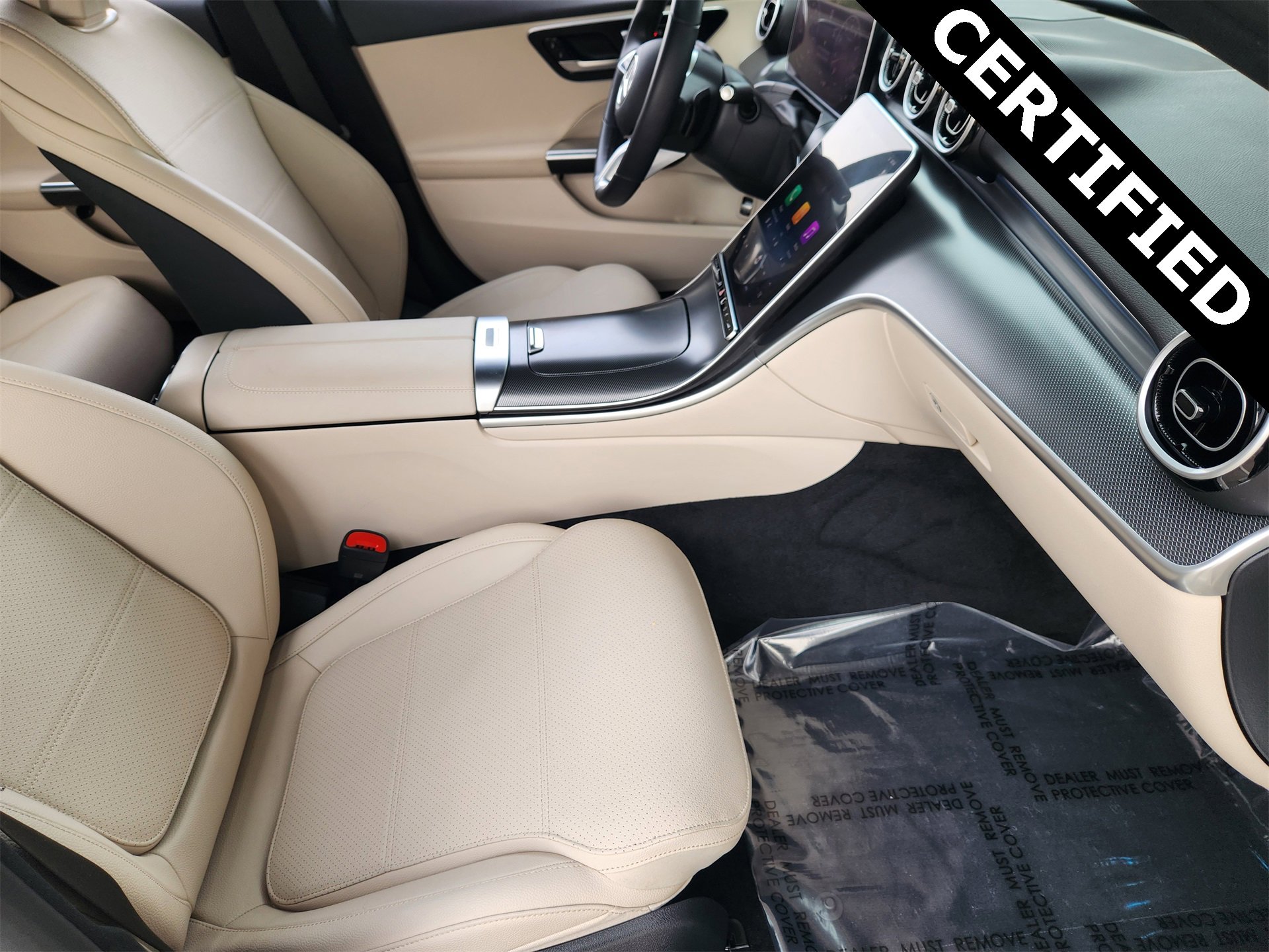 Certified 2025 Mercedes-Benz C 300 Sedan image 3