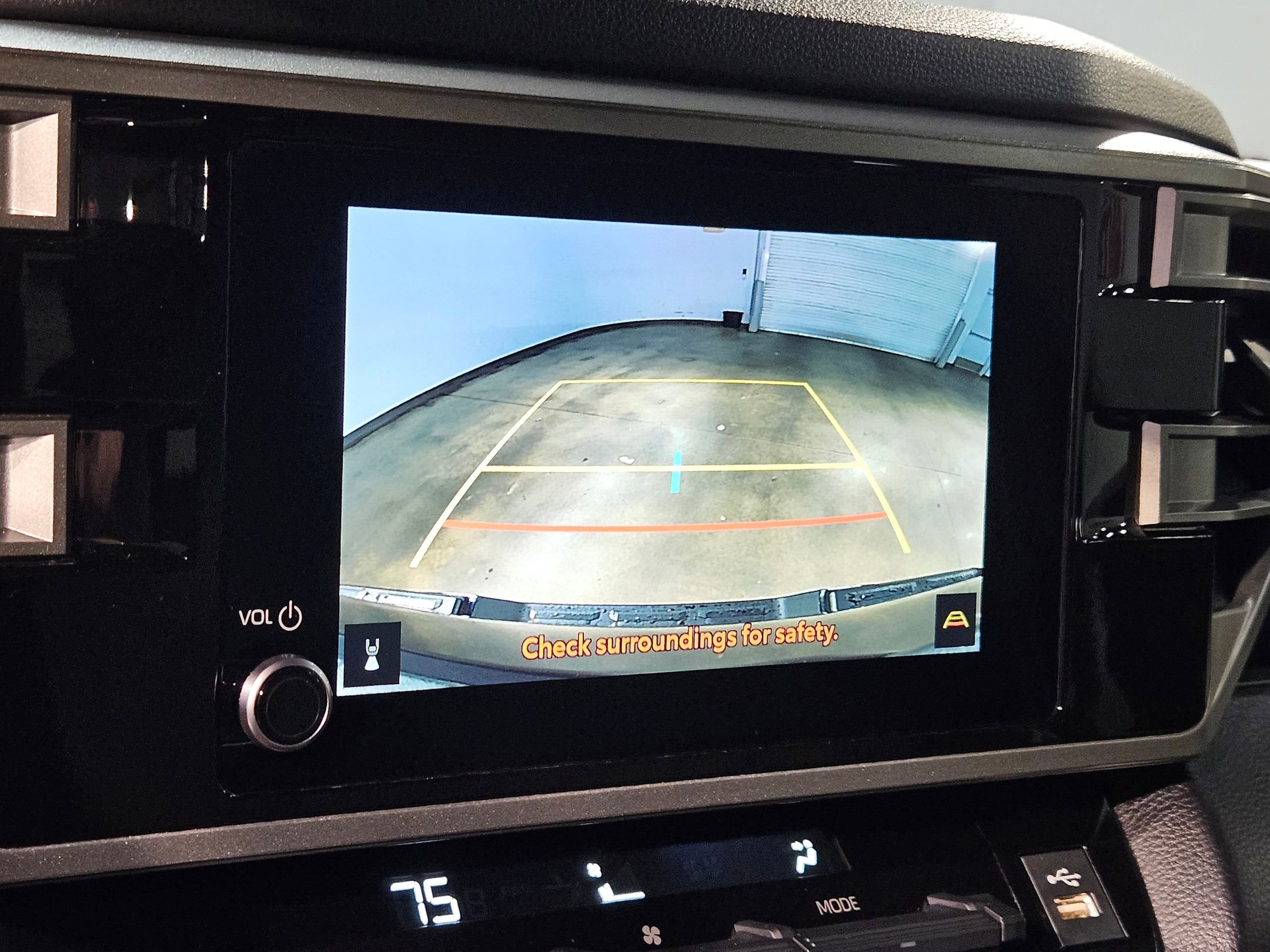 Used 2025 Toyota Tundra SR5 image 29